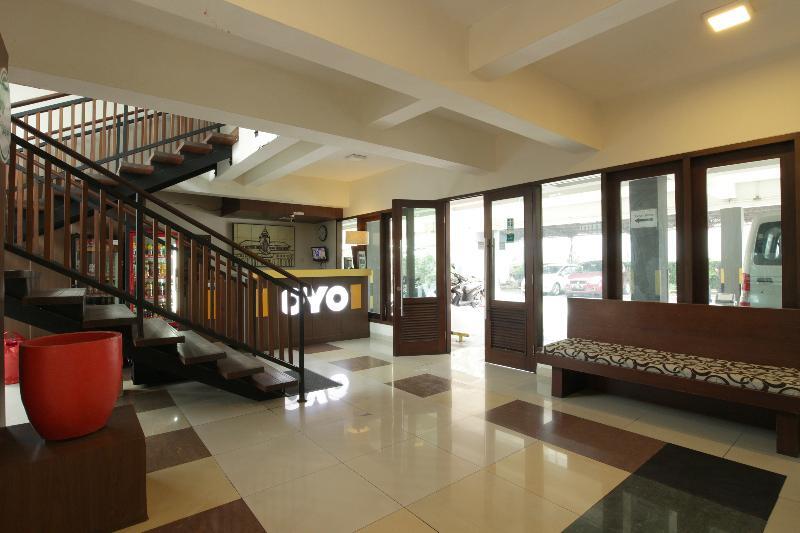 Oyo 167 Dago'S Hill Hotel Bandung Exterior foto
